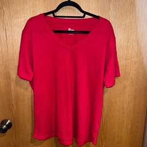 Berne Womens Red V-Neck Short Sleeve T-Shirt Size 2XL Bear Logo Plus Size